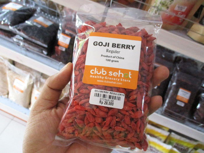 goji berries in bali store